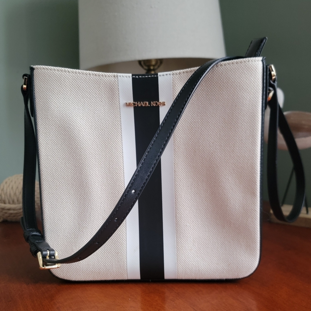 Michael Kors Jet Set Travel Large Messenger Cream Canvas Leather Crossbody Bag